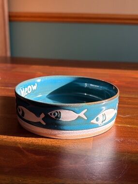 Stoneware Cat Bowl with Fish Graphics - MEOW